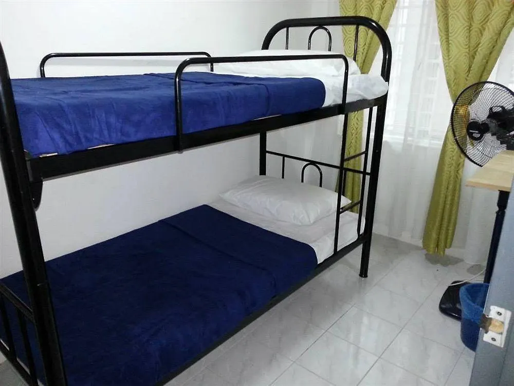 Pulau Melaka Island Stay Malesia